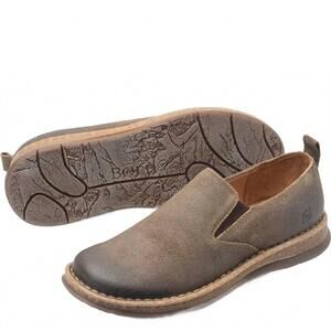 NEW BORN men's bryson slip on in taupe